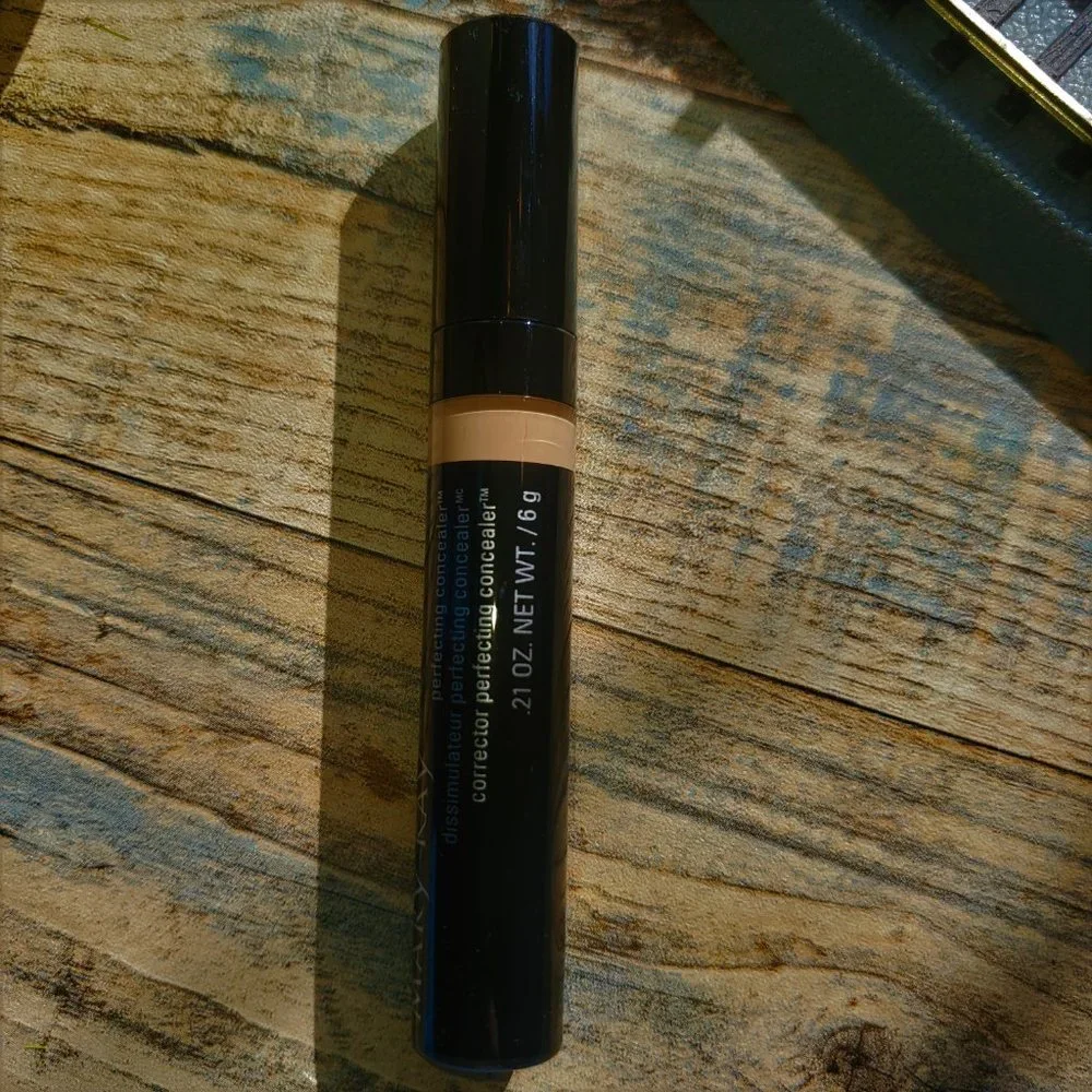 Mary Kay discontinued deep