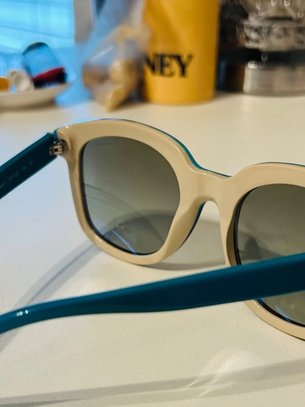 Coach turquoise gradient