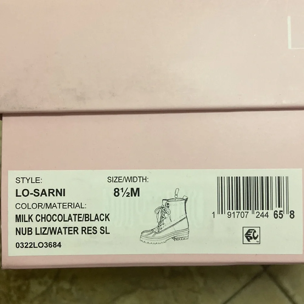 Louise et Cie brand new