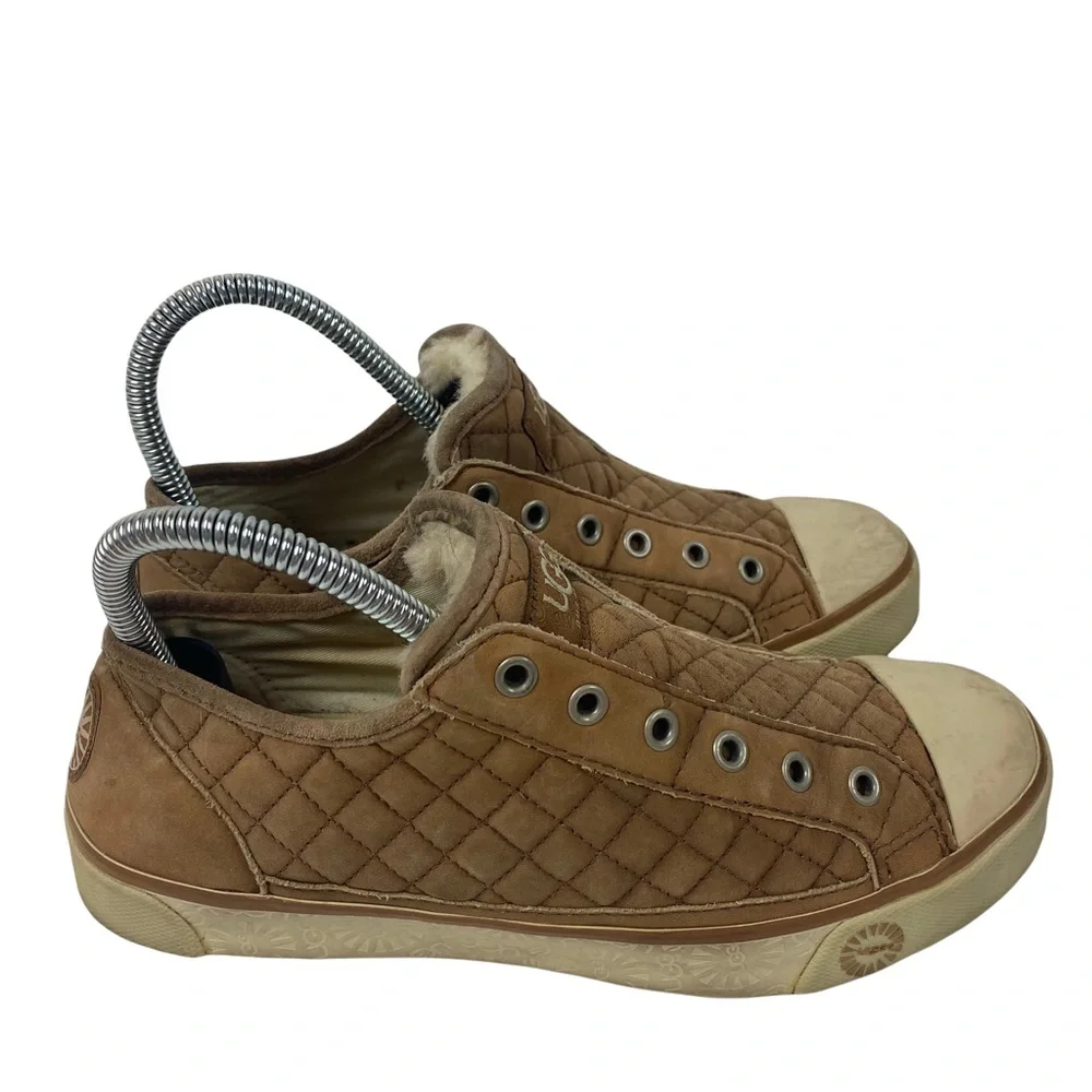UGG laela quilted