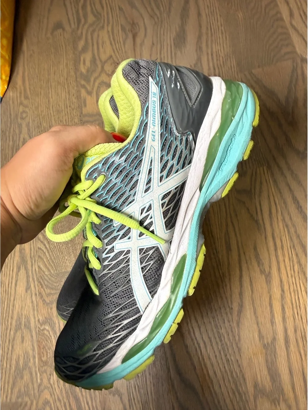 Asics these gel