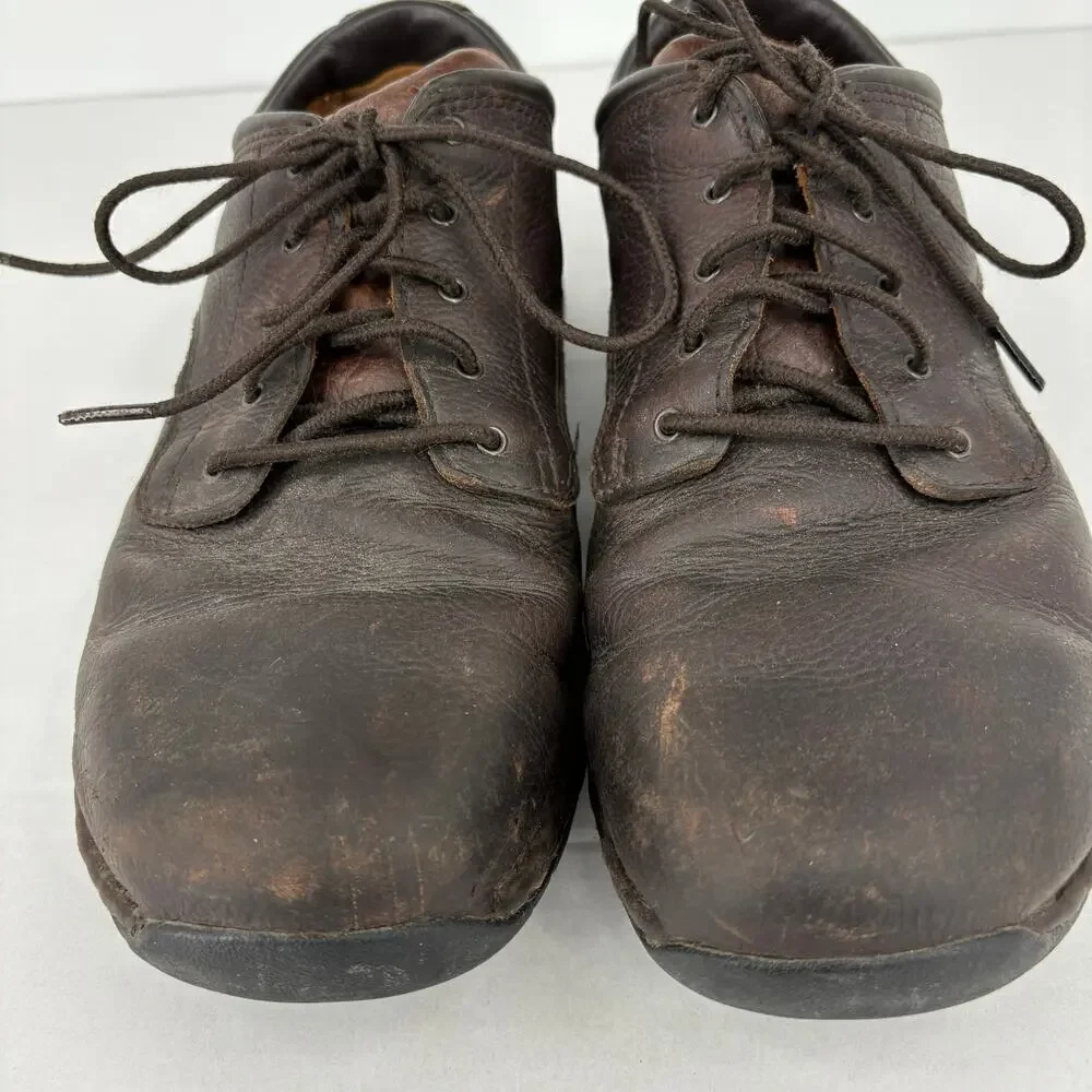 Red Wing Shoes red wings